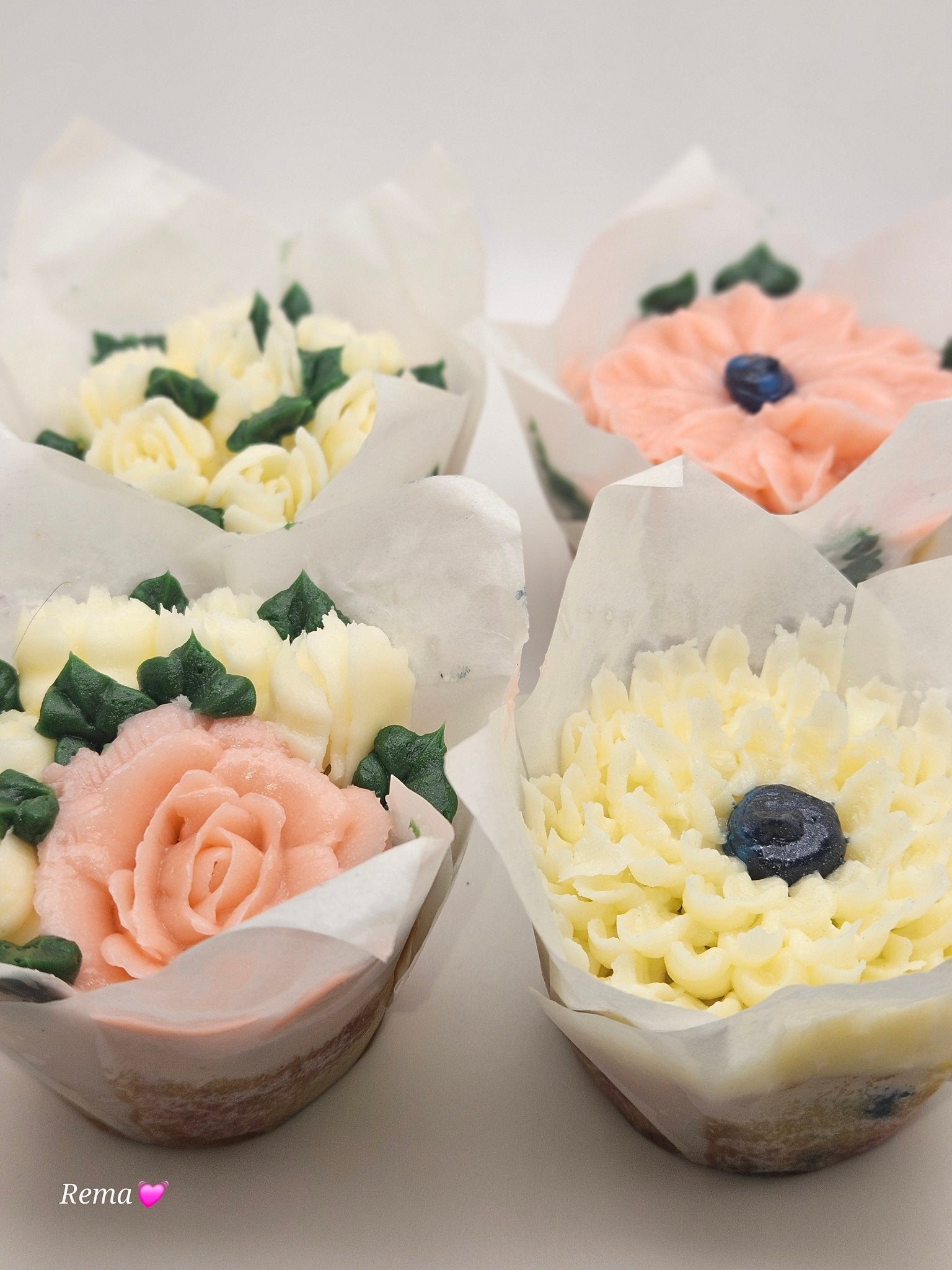 Cupcakes - CakeIt Fresh - cupcakes - 6pk -